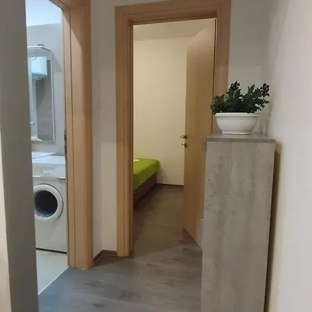 Adriatic 2 * Kaštela