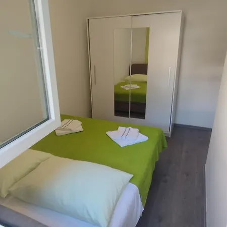 Adriatic 2 Apartman *