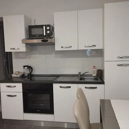 Adriatic 2 Apartman *